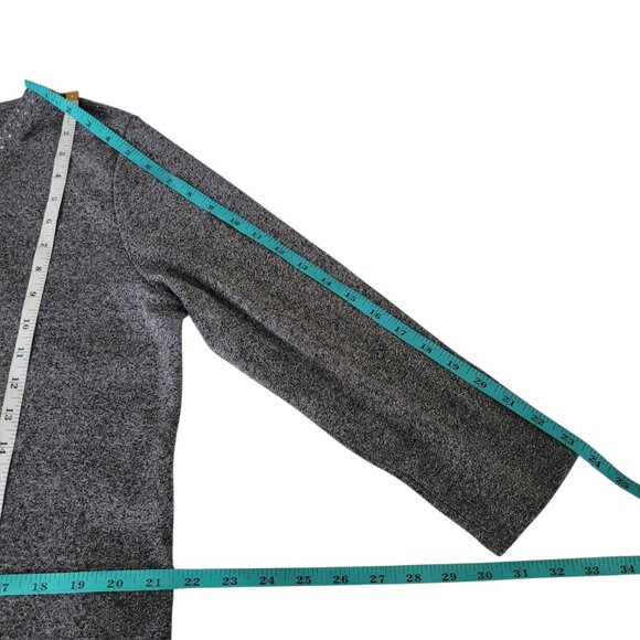 LONG SLEEVE GREY SWEATER WITH STUDDED V-NECK SIZE XL - Picture 8 of 9